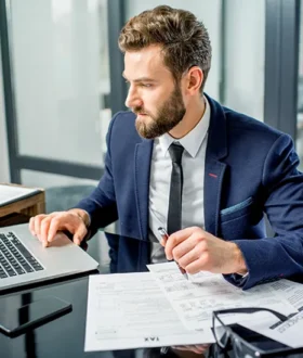 Claiming Tax Incentives – S Corp Vs C Corp Vs Llc A Comprehensive Guide