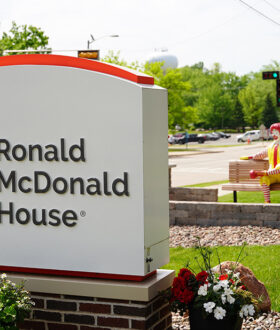 Ronald Mcdonald House Charities Of Northeast Kansas Hosted Dinner & Trivia Night For Its Residents