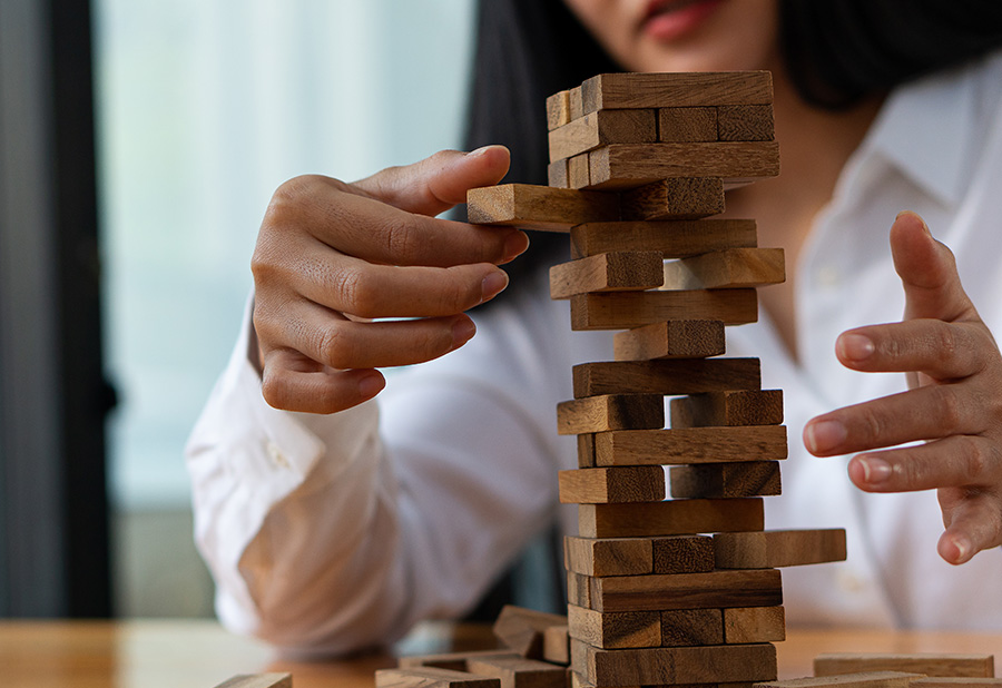 Rewriting The Rules Of Change Management A Provocative Guide For Modern Leaders No Compress